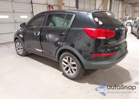 2015 Kia Sportage Lx z USA, uszkodzony, nr VIN KNDPB3AC7F7737957